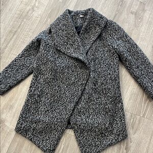 H&M Black and Gray Jacket